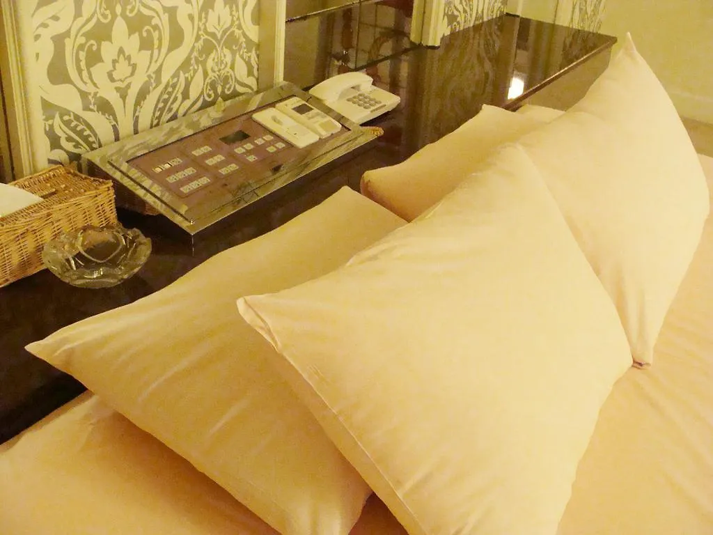 Hotel Alten Οσάκα Οικονομικό ξενοδοχείο